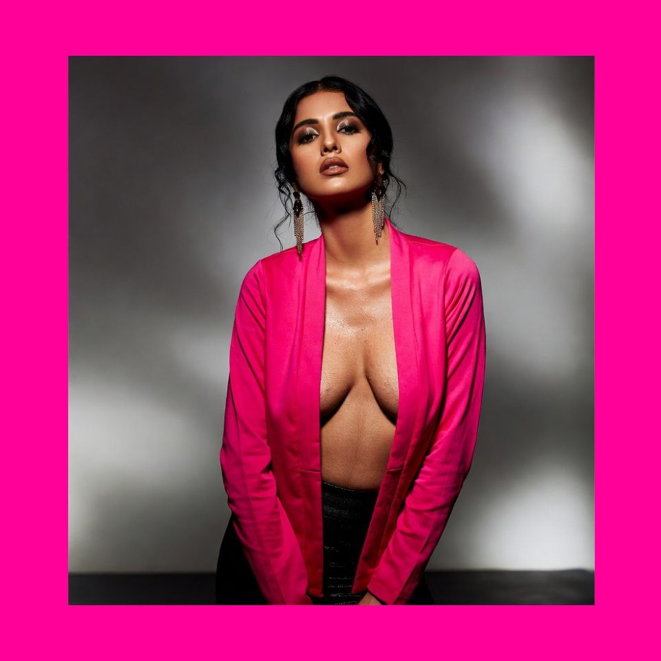 How to Book a Call Girl in Mumbai